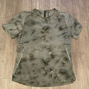 Lululemon Fast Free Short Sleeve Spray Run Shirt Tie Dye Green Grey Medium Gym